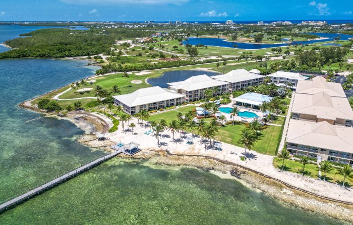 Holiday Inn Resort GRAND CAYMAN by IHG