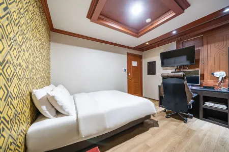 Uijeongbu Venezia Отели рядом с достопримечательностью «Shinhan University»