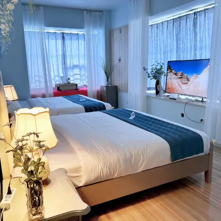Zibo White Moonlight Homestay (Badaju The Mixc)