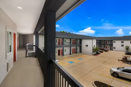 Scottish Inns- Forest Hill