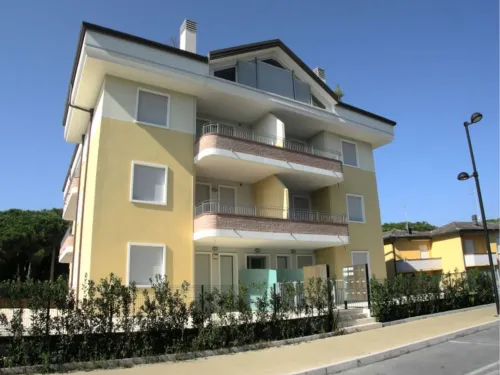 Comfortable Beachfront Apartment - 3-Star