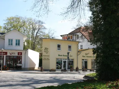 Lisa Blechbuchse附近的飯店
