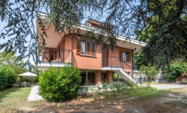 Holiday Home Pinetina by Interhome - Housity