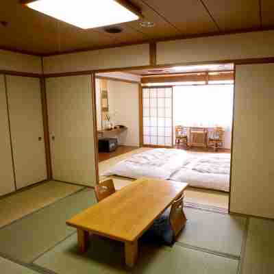 YAO Grand Hotel Rooms