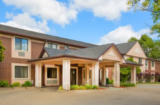 温德姆速8-克萊夫IA