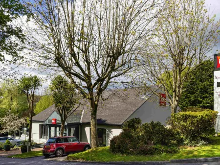 Ibis Plymouth Отели рядом с достопримечательностью «Mayflower International Marina»