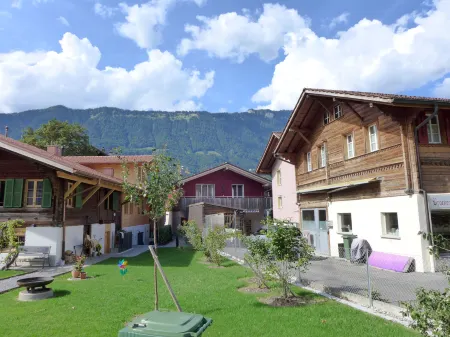 Tilia Отели в г. Бёниген