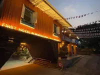 Shin Sane Guest House Hotels near Doi Mae Salong