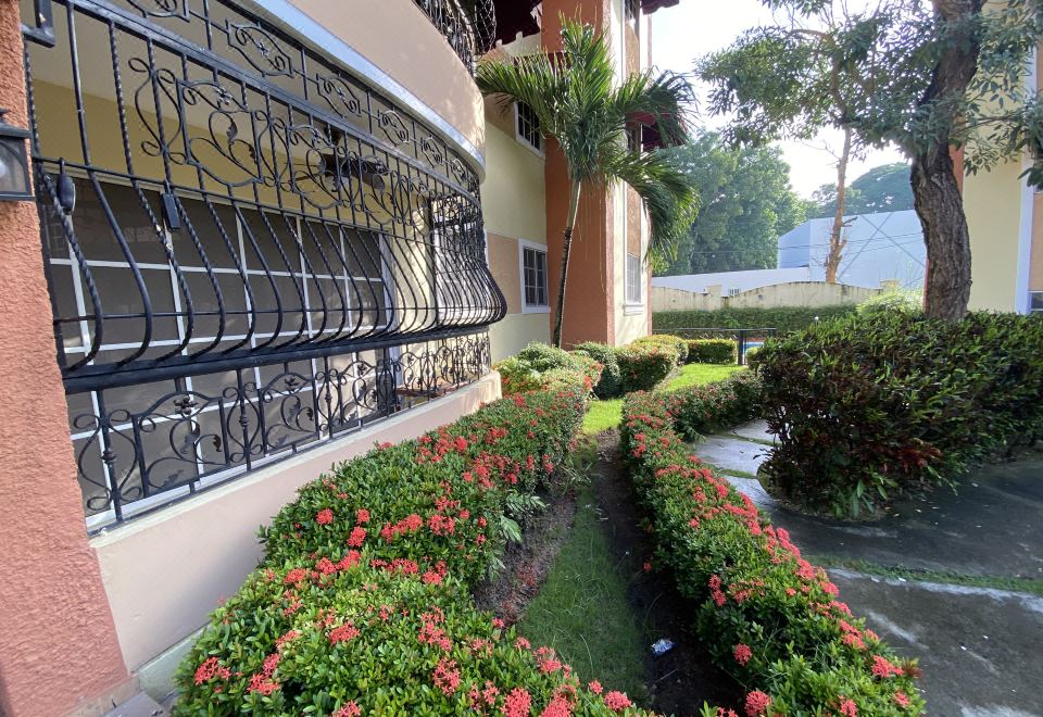 Hotel 2DR Spacious 3-Bedroom Apartment Santo Domingo, Exterior, Garden