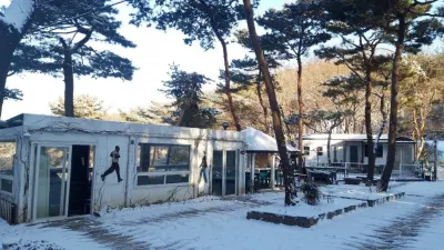 라라(RARA)펜션 시궁산 주변 호텔