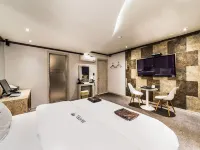仁川豪華迪恩飯店 林鹤附近的飯店