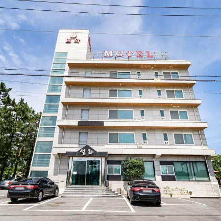 Seolhwa Motel
