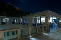 SeePort Hotel Hotels near Saint Domenico