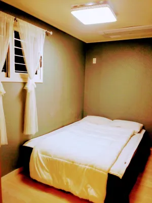Yangsan Music and Beer Guesthouse