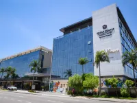 Square Design Hotel Hotels near Bosque da Barra Park