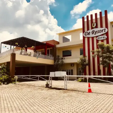De Resort Hotel