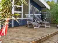 "Ilse" - 300m from the Sea