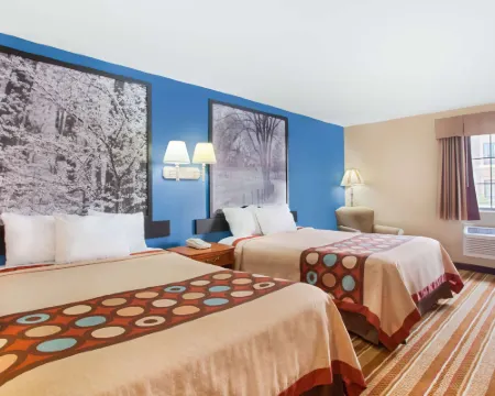 Super 8 by Wyndham Defiance ディファイアンスのホテル