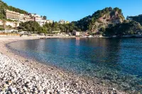 Charming villa with garden and views in Albarella