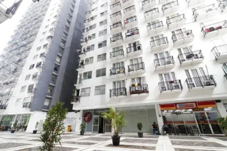 The Jarrdin Apartement by D'Carpenter Room Отели рядом с достопримечательностью «Bandung Zoo»