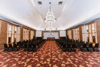Arion Suites Hotel Bandung - bar