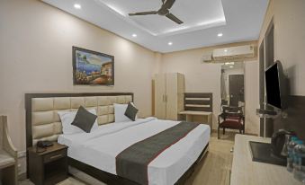 Qotel Hotel Pitampura Couple Friendly