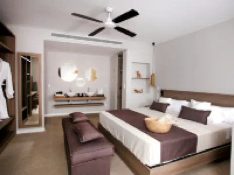 艾奎斯小度假村 卡拉達沃酒店