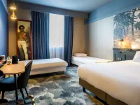Mercure Rochefort La Corderie Royale Hôtels à : Pont-l'Abbé-d'Arnoult