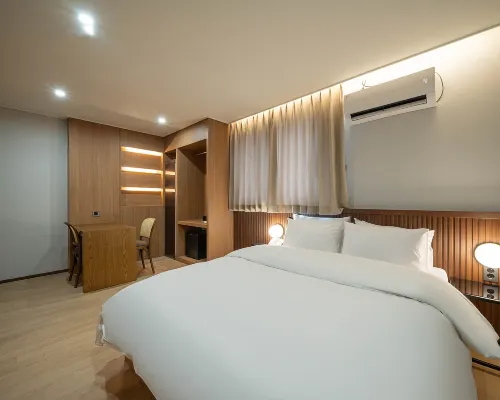 Brown Dot Gyeongju City Hall Hotels near Baengnyulsa Temple