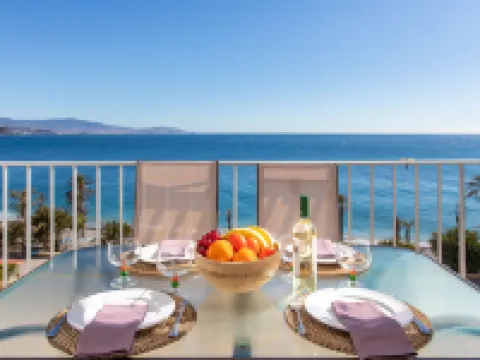 Velilla Velilla-Taramay酒店