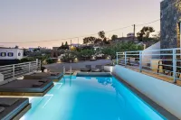 BlackStone Luxury Suites