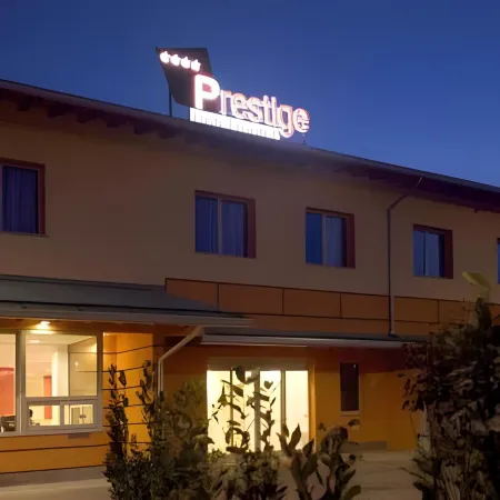 Hotel Motel Prestige Отели рядом с достопримечательностью «Арена «ПалаРуффини»»