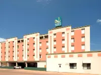 Econo Lodge Inn & Suites Hôtels à proximité de : Waterloo Bucks Baseball