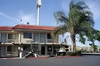 데이즈 인 머시드 / 요세미티 에어리어 Merced County Courthouse Museum 주변 호텔
