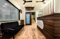 Krishna Avatar Stay Inn - Kitchens