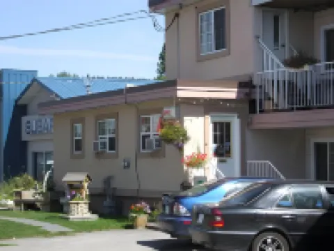 Travellers Motel Hotels in Cranbrook