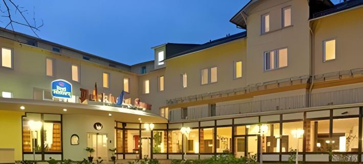 Parkhotel Krone Отели в г. Бергштрасе