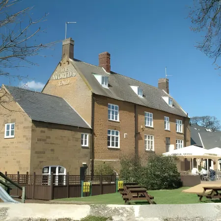 The World's End - Northampton