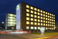 Holiday Inn Express ZÜRICH AIRPORT by IHG - breakfast