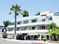 Travelodge by Wyndham San Clemente Beach