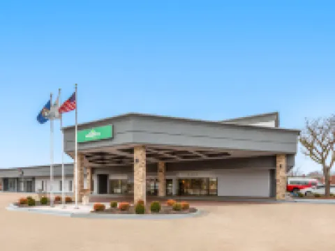 Wingate by Wyndham Troy Hotels in Troy