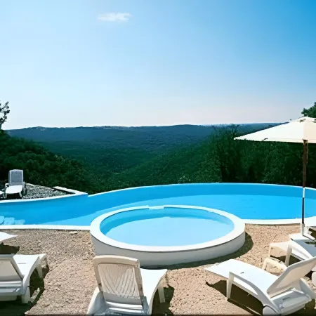 Logis Hotel la Bergerie Hôtel 3 étoiles Restaurant Savoureux