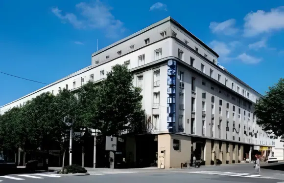 大洋洲佈雷斯特酒店