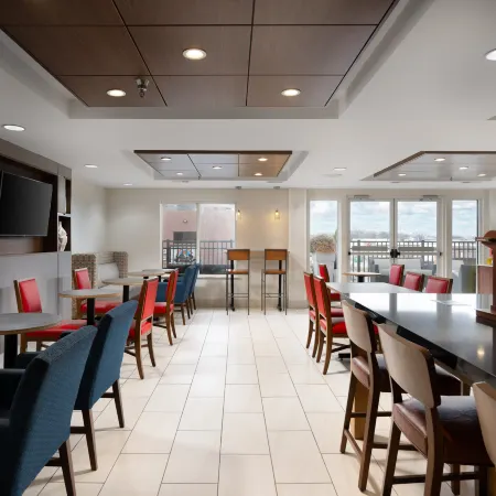 Holiday Inn Express & Suites CHATTANOOGA-HIXSON by IHG
