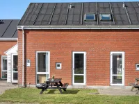 "Odger" - 2.3km from the Sea