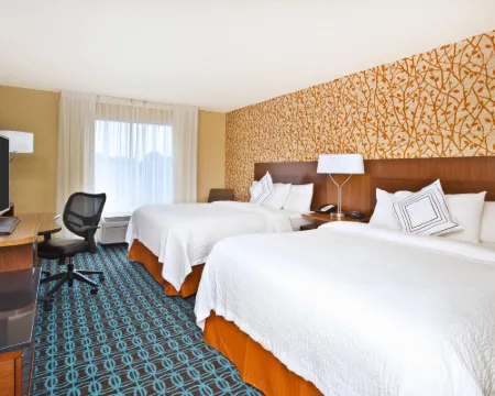 フェアフィールド イン & スイーツ バイ マリオット マディソン ウエスト / ミドルトン ミドルトンのホテル