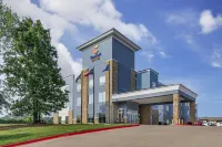 Comfort Suites Hotels near Broken Boutique