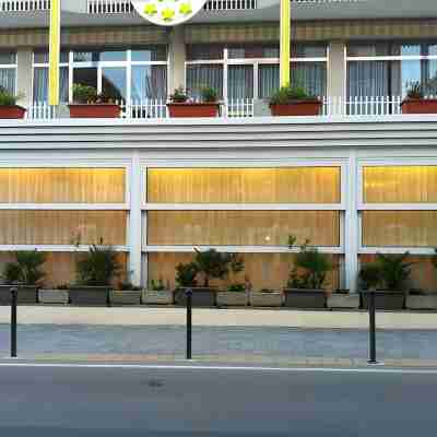 布羅塔斯飯店 Hotel Exterior