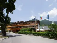 Hotel Centro Benessere Gardel - Pool