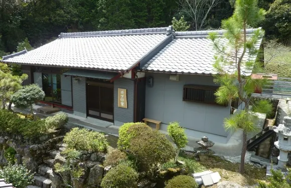 京都龜岡湯之花温泉附近鮑勃的家